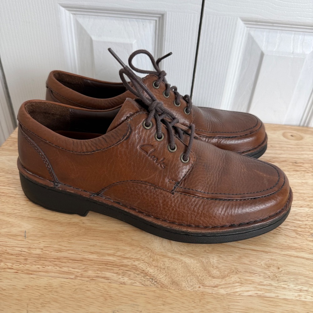 Clarks Leather Oxfords‎ 8.5 Brown Moc Toe Lace Up Minimalist Rugged 78163